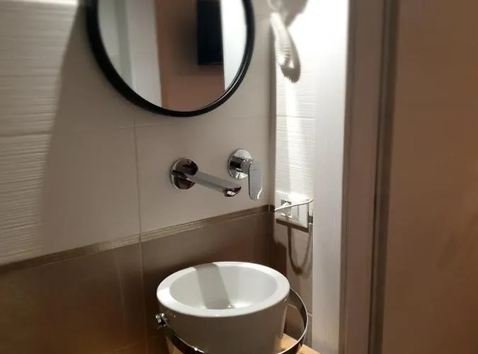Private Bathroom King Room